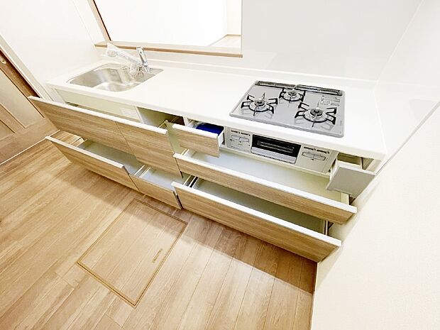 【スライド収納】使いやすさを優先したスライド式収納タイプ！