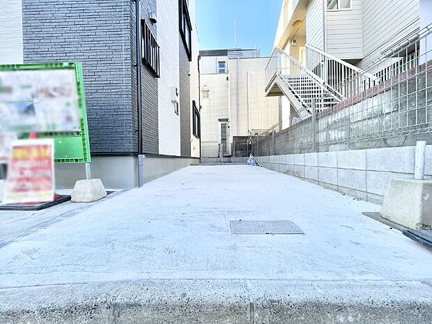 【駐車場】生活に欠かせない駐車スペース。