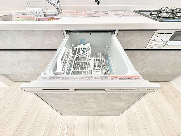 【食洗機】面倒なお片づけは食洗機にお任せ!家事の負担が減って、時間にも気持ちにもゆとりができます。