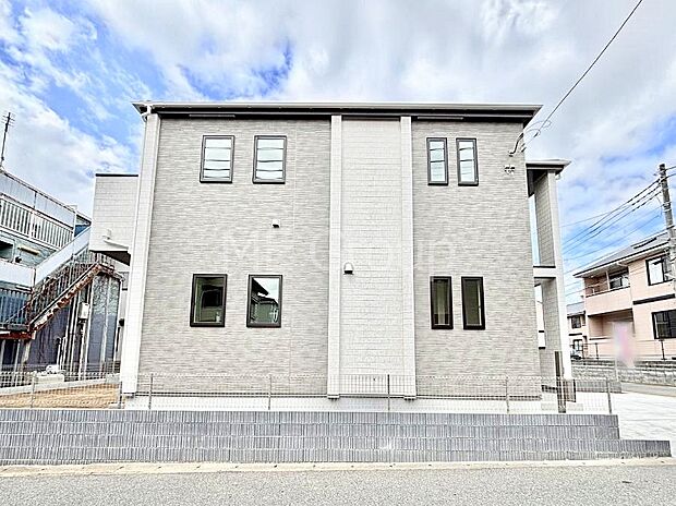 【現地外観写真】ゆとりが笑顔を生む心地よい生活