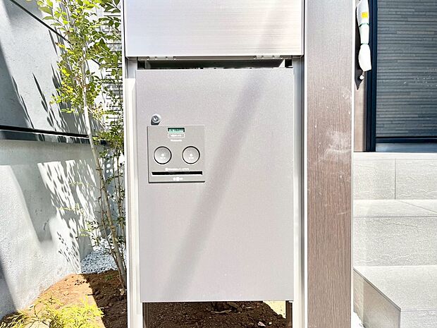 【その他現地】「宅配ボックス」　時間を気にせず宅配物をいつでも安全に受け取れます。