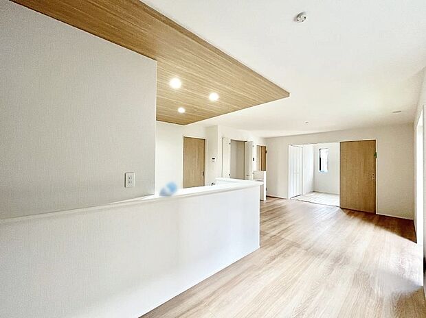 【ダイニング】家族が自然と集まる憩いのスペースになりそう