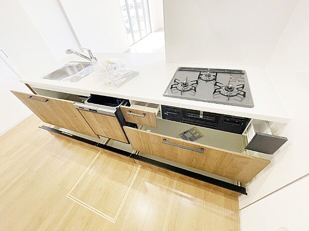 【スライド収納】使いやすさを優先したスライド式収納タイプ！