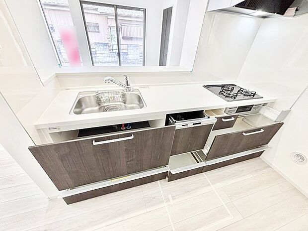 【スライド収納】使いやすさを優先したスライド式収納タイプ!