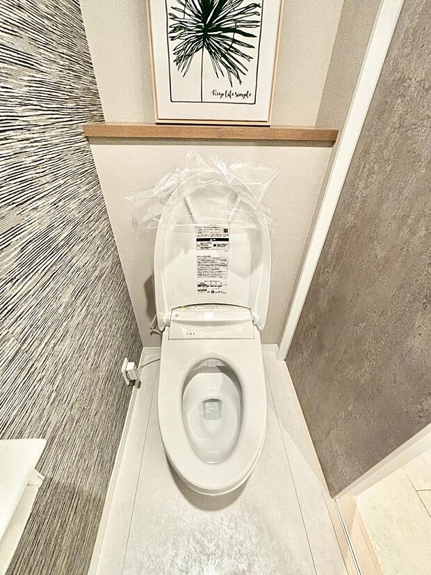 【トイレ】毎日を快適に！清潔感あるシャワートイレ。