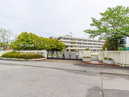 三郷市立前間小学校 160m(2分)