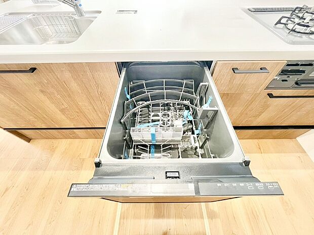 【食洗機】面倒なお片づけは食洗機にお任せ!家事の負担が減って、時間にも気持ちにもゆとりができます。