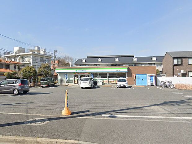 ファミリーマート篠崎町三丁目店(約393m・徒歩5分)