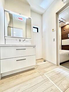 脱衣場