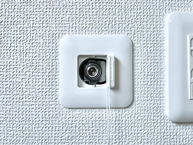 【ガスコンセント】洗面所にガスコンセント完備!人気のガス衣類乾燥機もスムーズに設置可能です。