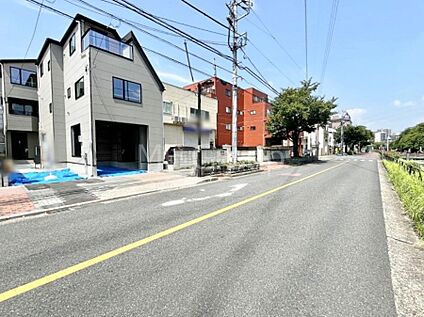 前面道路含む現地写真