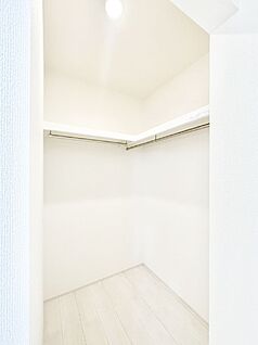 ウォークインクローゼット