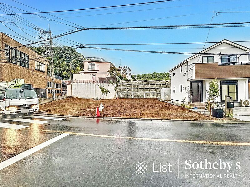 ■現地写真■(10/3)ただいま建築中です！グリーンライン「東山田」駅徒歩7分のスマートアクセス！