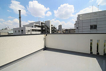 耐震等級２・快適設備と電動防火シャッターガレージで家族も愛車も守れる家 その他