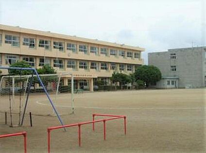 つくば市立大曽根小学校 約1,200m（徒歩約15分）