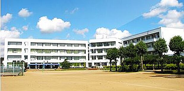 牛久市立下根中学校