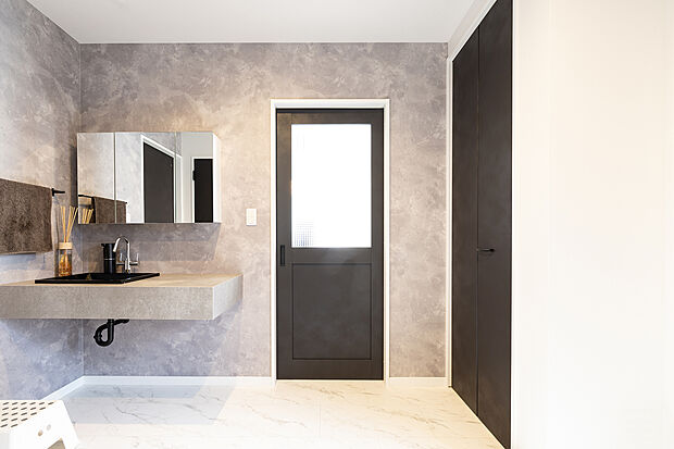 【■洗面スペース】モダンで大人な洗面スペース♪