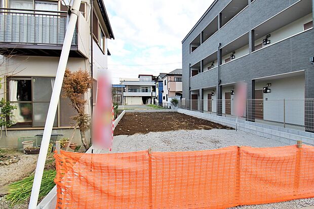 『１号棟』
住宅性能評価で耐震等級３（最高等級）を取得！お客様を守る大切な住宅だからこそ、第三者の検査を受けて安心して住んでいただける住宅をご案内させて頂きます。