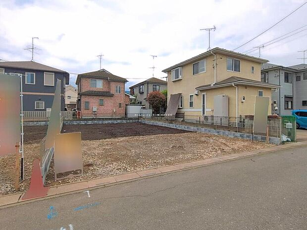 『1号棟』
住宅性能評価で耐震等級3(最高等級)を取得!お客様を守る大切な住宅だからこそ、第三者の検査を受けて安心して住んでいただける住宅をご案内させて頂きます。