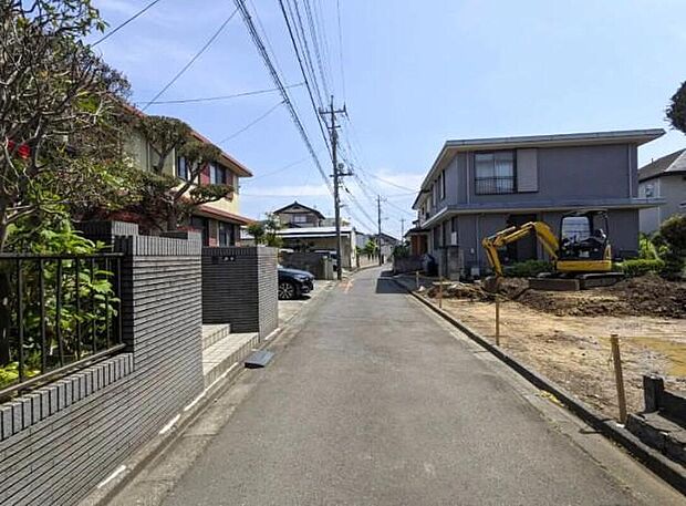 『1号棟』
ひとたび扉を開けばそこに待っているのは上質な空間とマイホームでの新生活をイメージさせる優雅なひととき。「この家なら…」ではなく「ここに住みたい♪」と思う感動をお届けいたします。