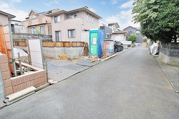 ひとたび扉を開けばそこに待っているのは上質な空間とマイホームでの新生活をイメージさせる優雅なひととき。「この家なら…」ではなく「ここに住みたい♪」と思う感動をお届けいたします。
