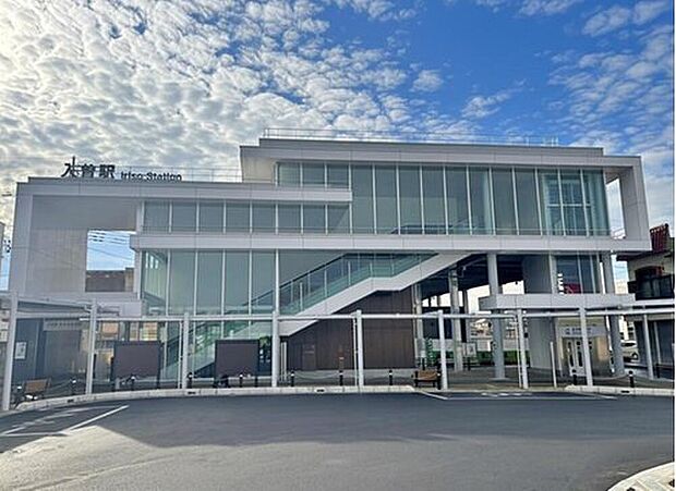 西武新宿線「入曽」歩11分!
忙しい朝、遅い帰宅時にも嬉しい駅近物件♪
駅前には「イオンそよら」がありお買い物便利♪