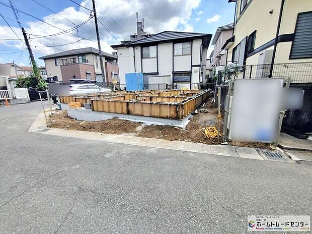 『A号棟』住宅性能評価で耐震等級3(最高等級)を取得!お客様を守る大切な住宅だからこそ、第三者の検査を受けて安心して住んでいただける住宅をご案内させて頂きます。
