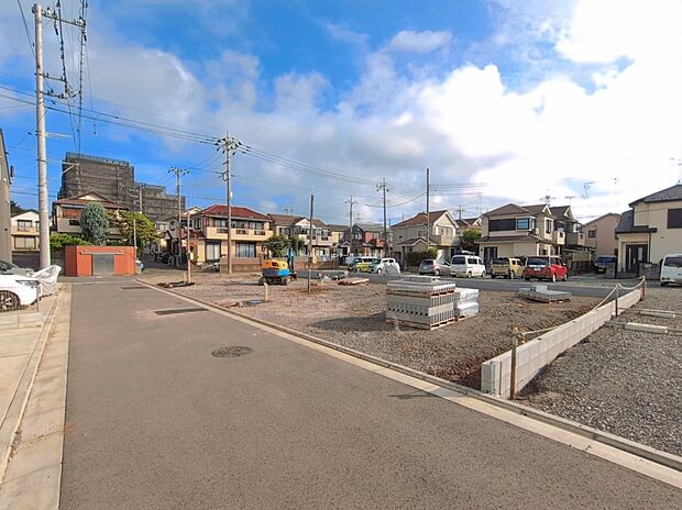 ひとたび扉を開けばそこに待っているのは上質な空間とマイホームでの新生活をイメージさせる優雅なひととき。「この家なら…」ではなく「ここに住みたい♪」と思う感動をお届けいたします。