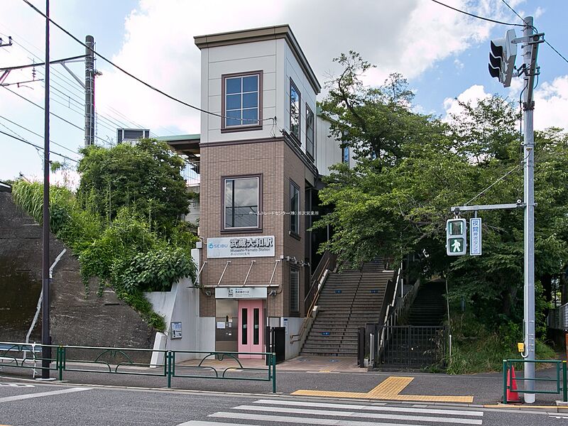 【車・交通】西武鉄道多摩湖線「武蔵大和」駅