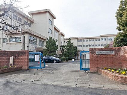 狭山市立入間野小学校 1440m(徒歩18分)