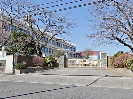入間市立黒須小学校 1600ｍ(徒歩20分)
