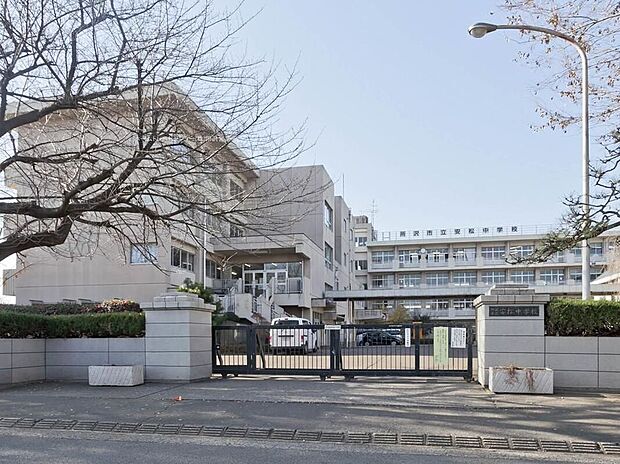 所沢市立安松中学校（約2,160m）