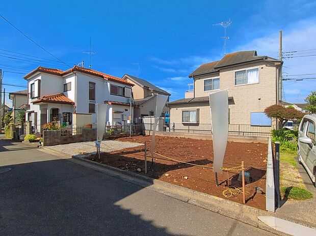 【現地外観写真】『１号棟』住宅性能評価で耐震等級３（最高等級）を取得！お客様を守る大切な住宅だからこそ、第三者の検査を受けて安心して住んでいただける住宅をご案内させて頂きます。