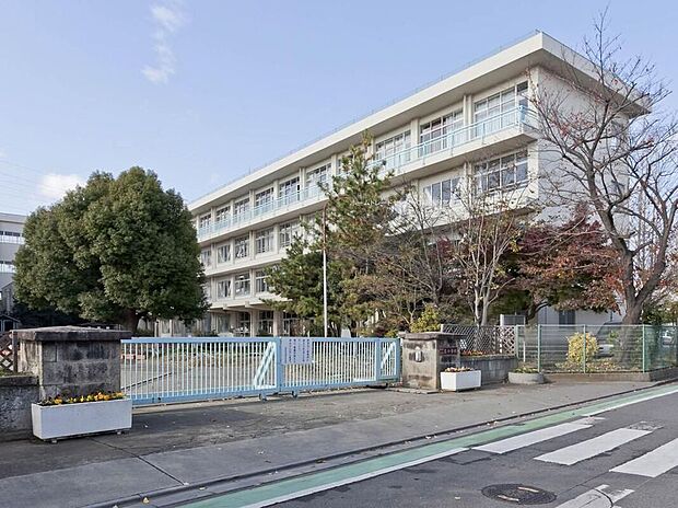 所沢市立泉小学校（約560m）