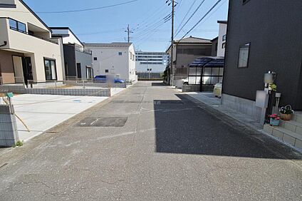 前面道路含む現地写真