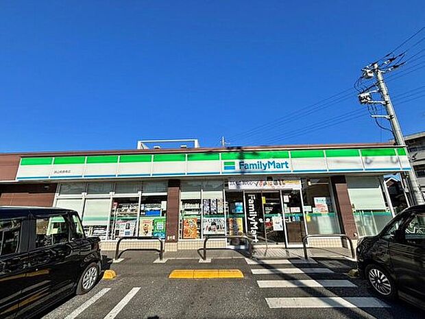 ファミリーマート狭山柏原南店(約757m)