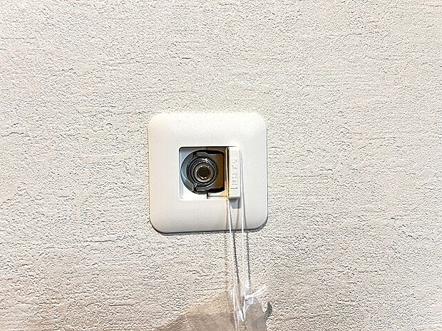 【ガス栓】洗面室にガス乾燥機用のガス栓を採用。※ガス乾燥機設置の場合には排気口等、別途工事が必要です。(有償)