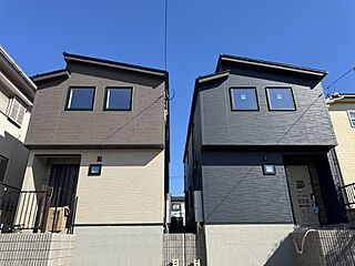 【ヘリオスタウン稲毛5】吹抜けのある、太陽光とZEH仕様の高断熱住宅　 外観