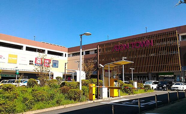 イオンタウン名西