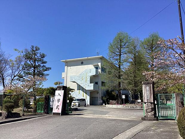 竜美丘小学校