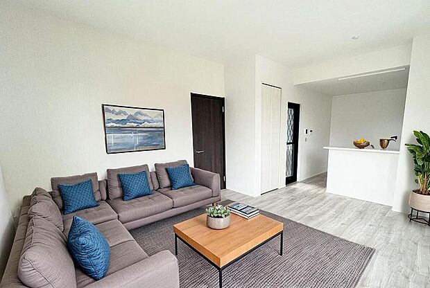 【☆内観☆】※本画像はCGで作成しており、実際に家具は置かれておりません。