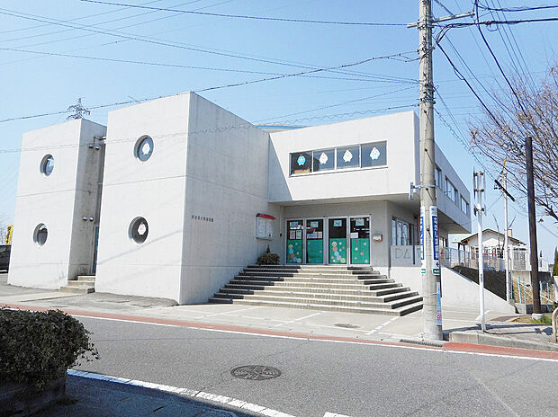 大和幼稚園(約650m)