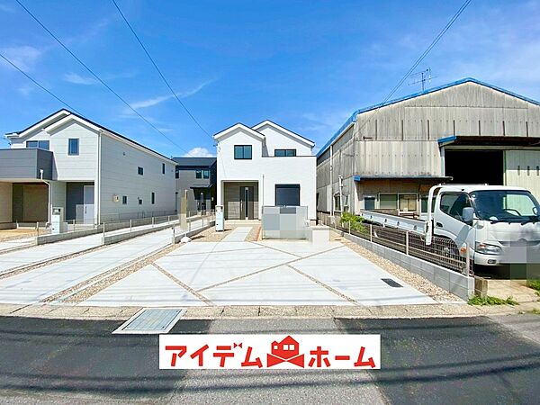〇●4号棟外観●〇　　
平日のご案内も可能です！　
アイデムホーム南店は緑区役所から徒歩2分！
水曜日も営業しております！　　　　　　
