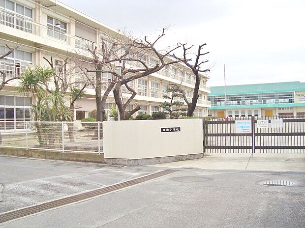大治町立大治小学校（約953m）