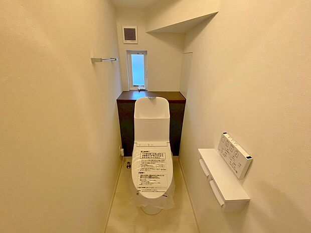 【トイレ】温水洗浄機能付き!