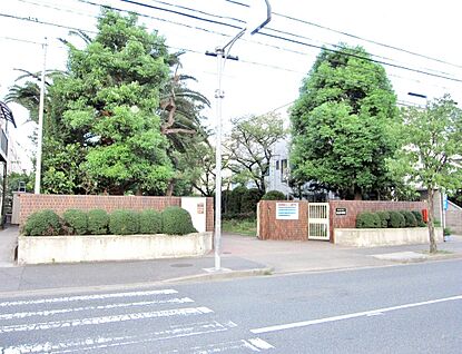 名古屋市立港南中学校 1570ｍ