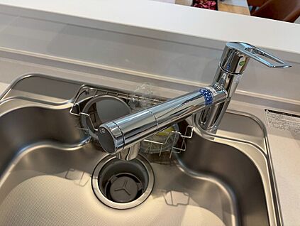 1号棟　浄水器内蔵型水栓