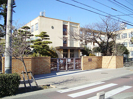名古屋市立稲葉地小学校 450ｍ
