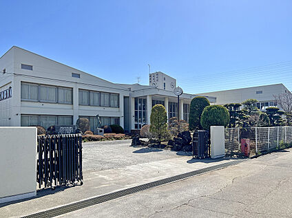 広陵中学校 約1,270m( 徒歩16分)