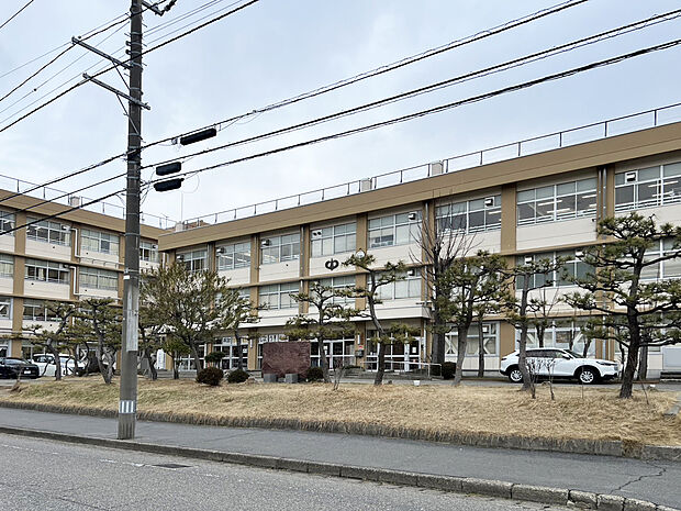 新潟市立上山中学校